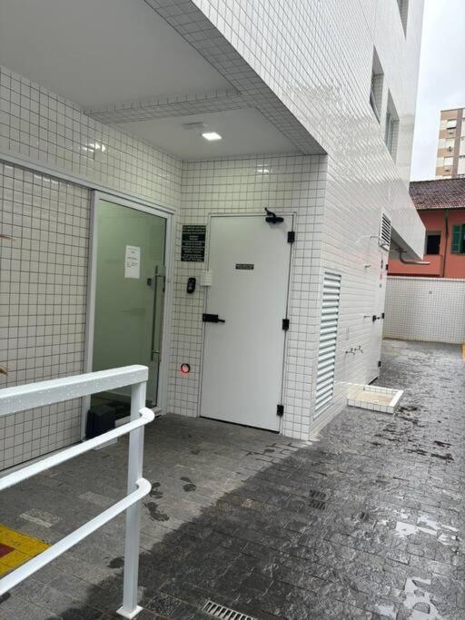 Studio Moderno 1 Quadra Da Praia Santos  Luaran gambar